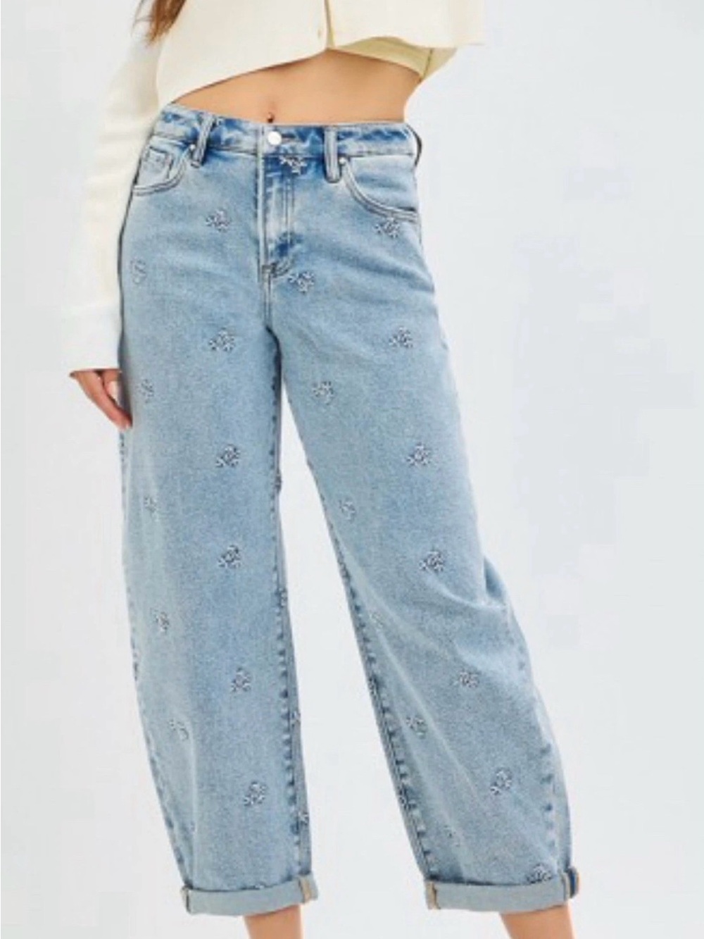 Risen Light Blue Embroidered Women's barrel roll up Jeans size 13/31